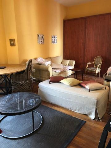 4 Square D'Avignon Apartment Orleans Exterior photo