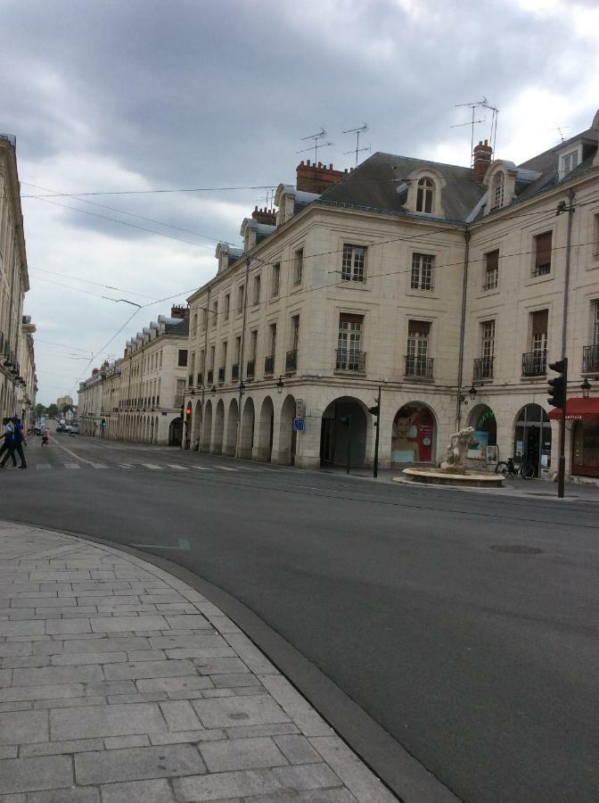 4 Square D'Avignon Apartment Orleans Exterior photo