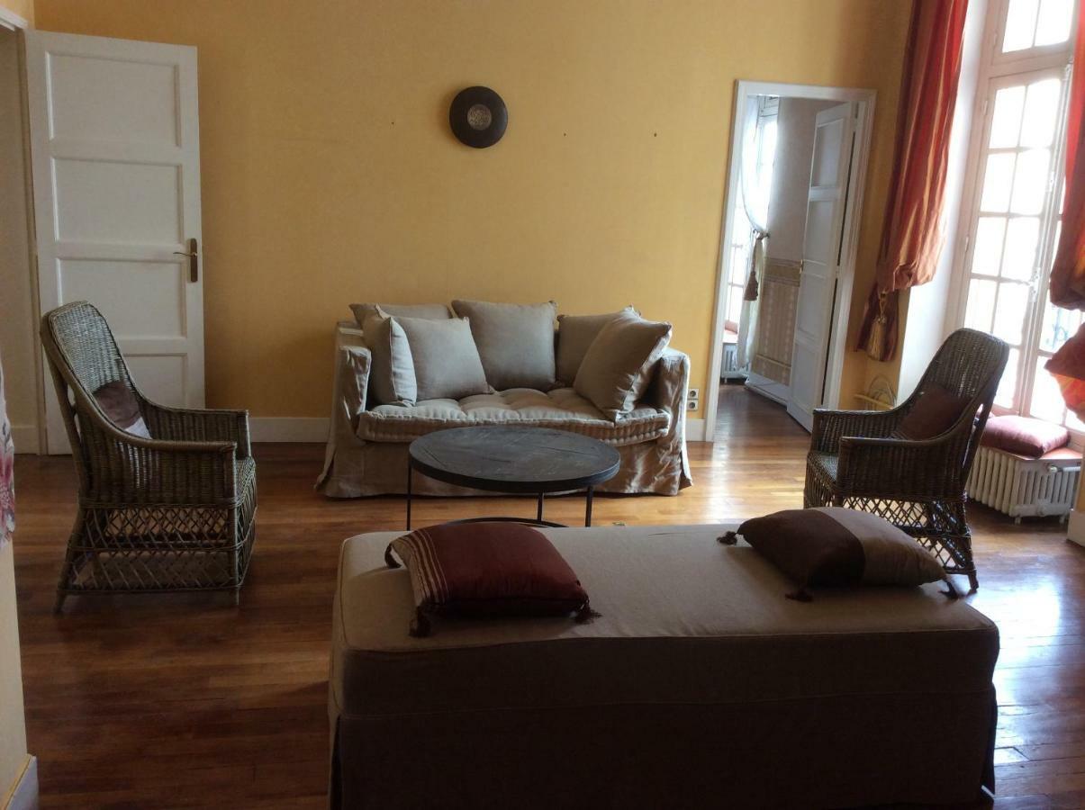 4 Square D'Avignon Apartment Orleans Exterior photo